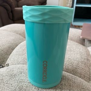 Corkcicle can insulated holder